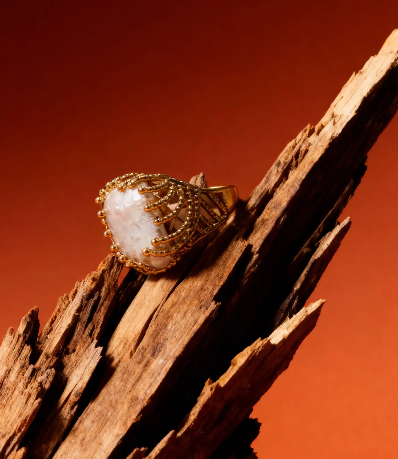 Sculptural Ring with Baroque Pearl — 18K Gold Plated PHOEBE'S 