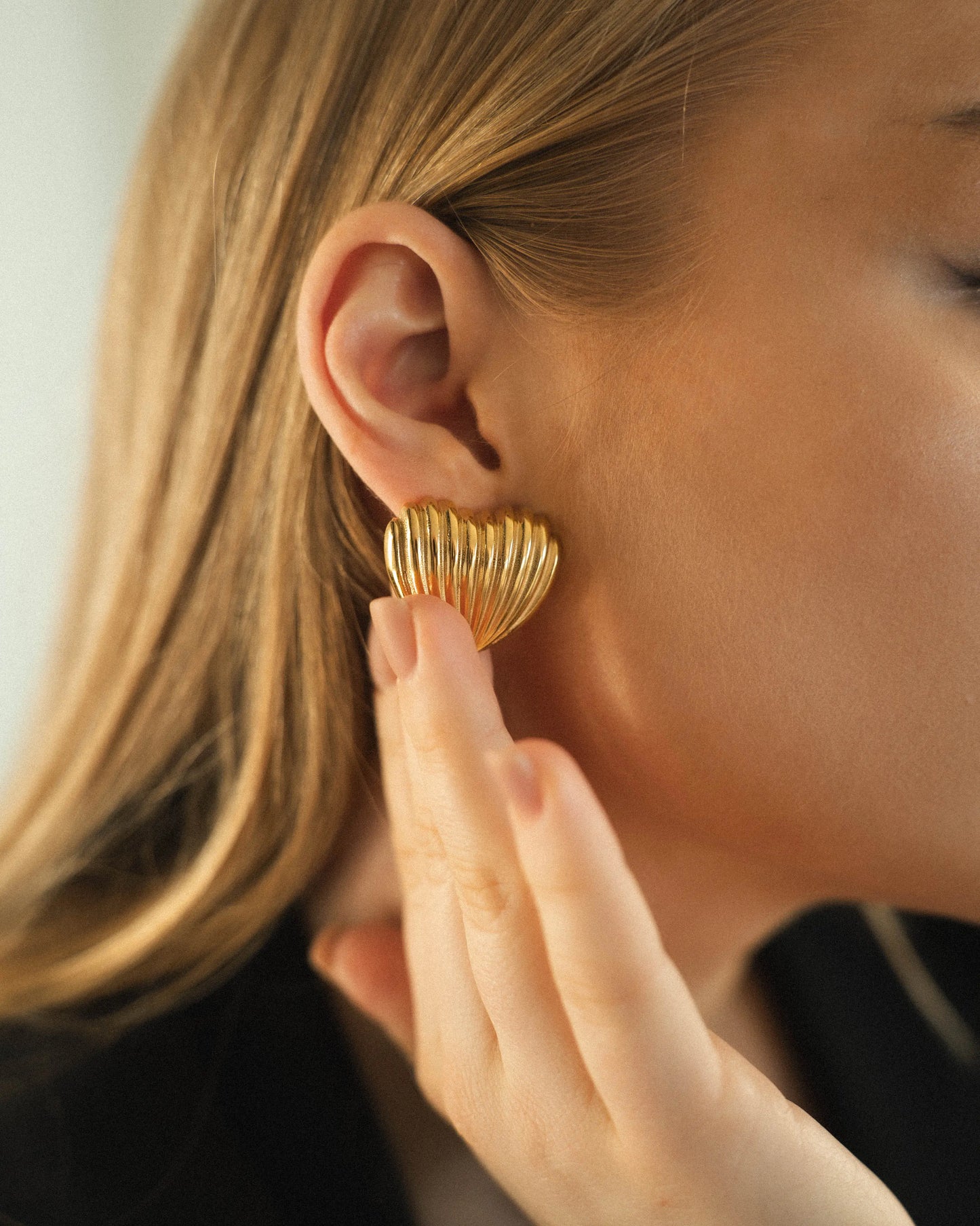 Shell Earrings – Organic Elegance in Every Detail PHOEBE'S 