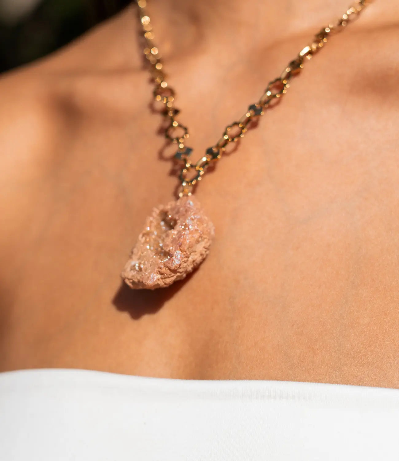 Stainless Steel Chain Necklace with Natural Druzy Agate Pendant PHOEBE'S 