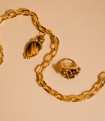 Tiger's Eye Necklace – Strength and Instinctive Elegance PHOEBE'S 
