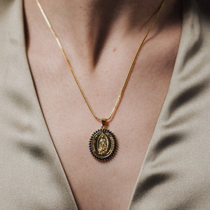 Virgin Mary Oval Necklace / 18k Gold Plated Necklace / Protection Necklace / Catholic Gift