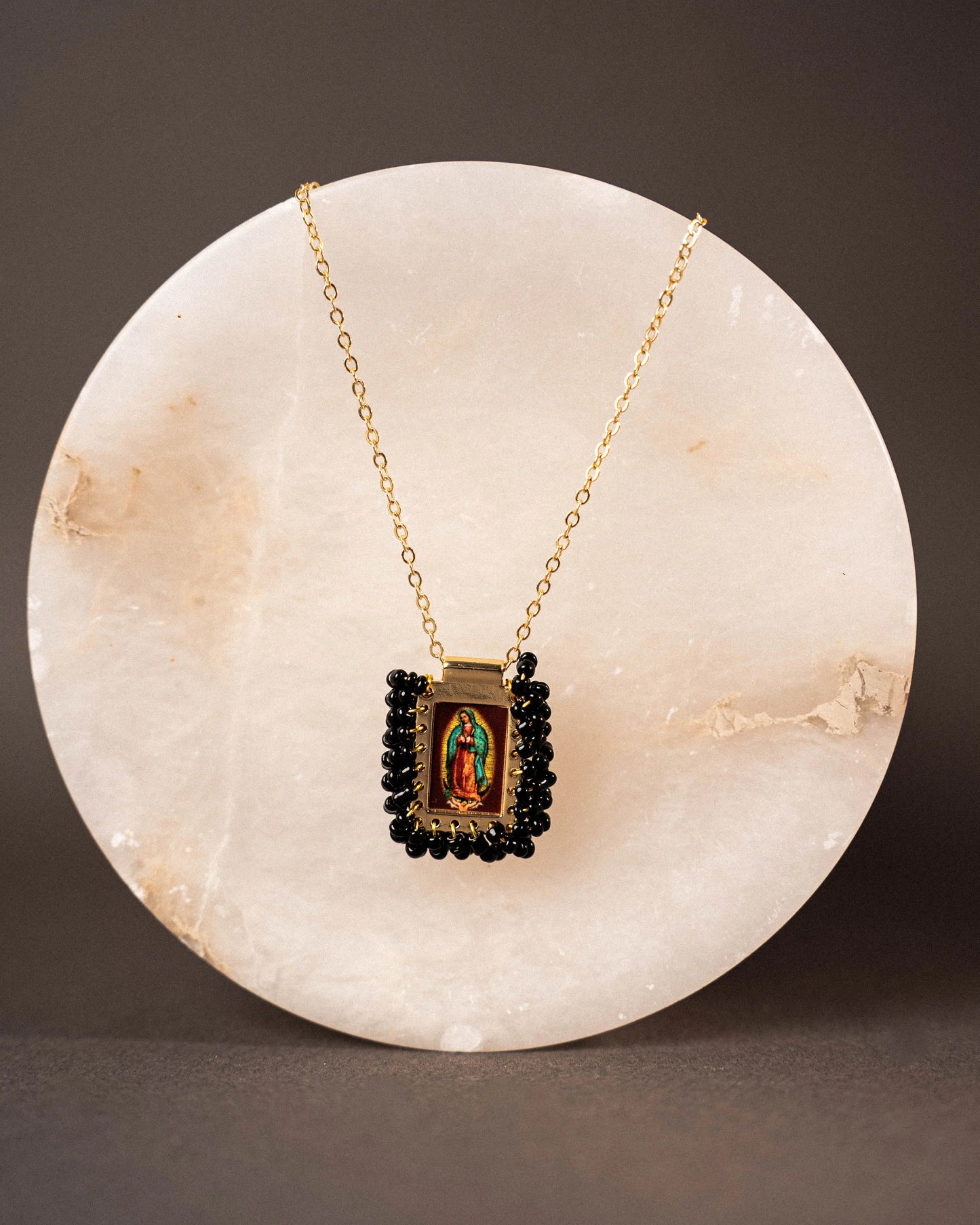 Virgin of Guadalupe Necklace – Faith and Elegance in a Unique Jewel PHOEBE'S 