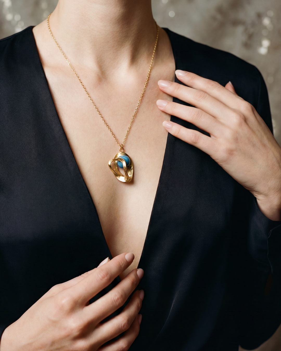 Larimar Luxury Set · Sculptural Pendant Necklace & Ring