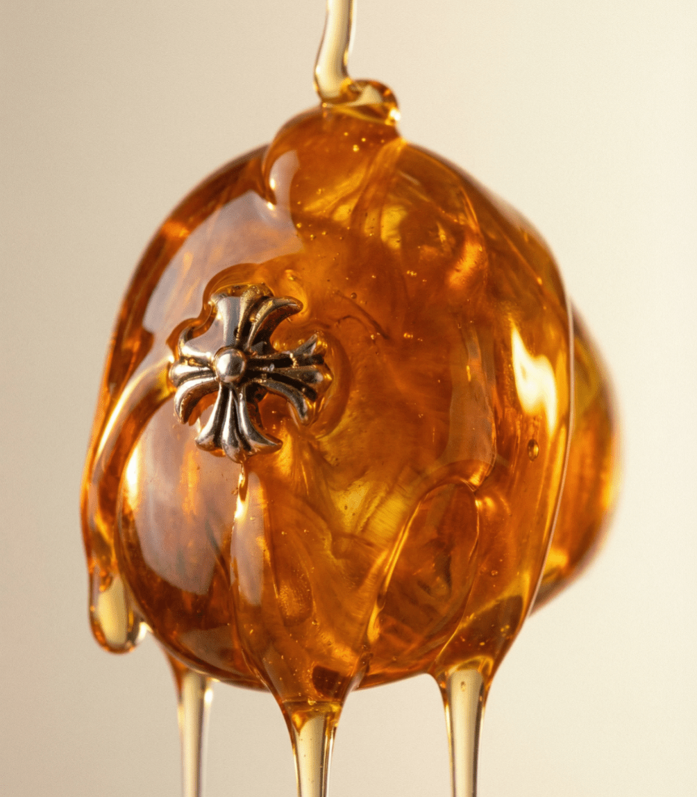 Amber resin chunky ring styled – Phoebe's