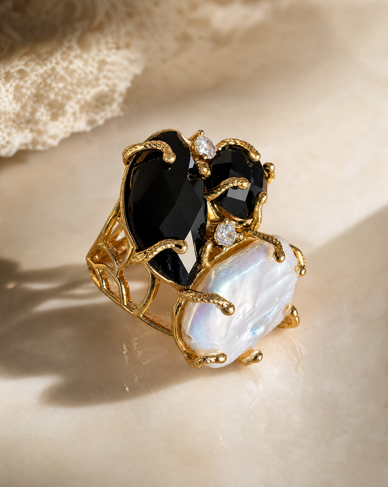 Black Agate and Mother-of-Pearl Ring · Strength and Timeless Elegance