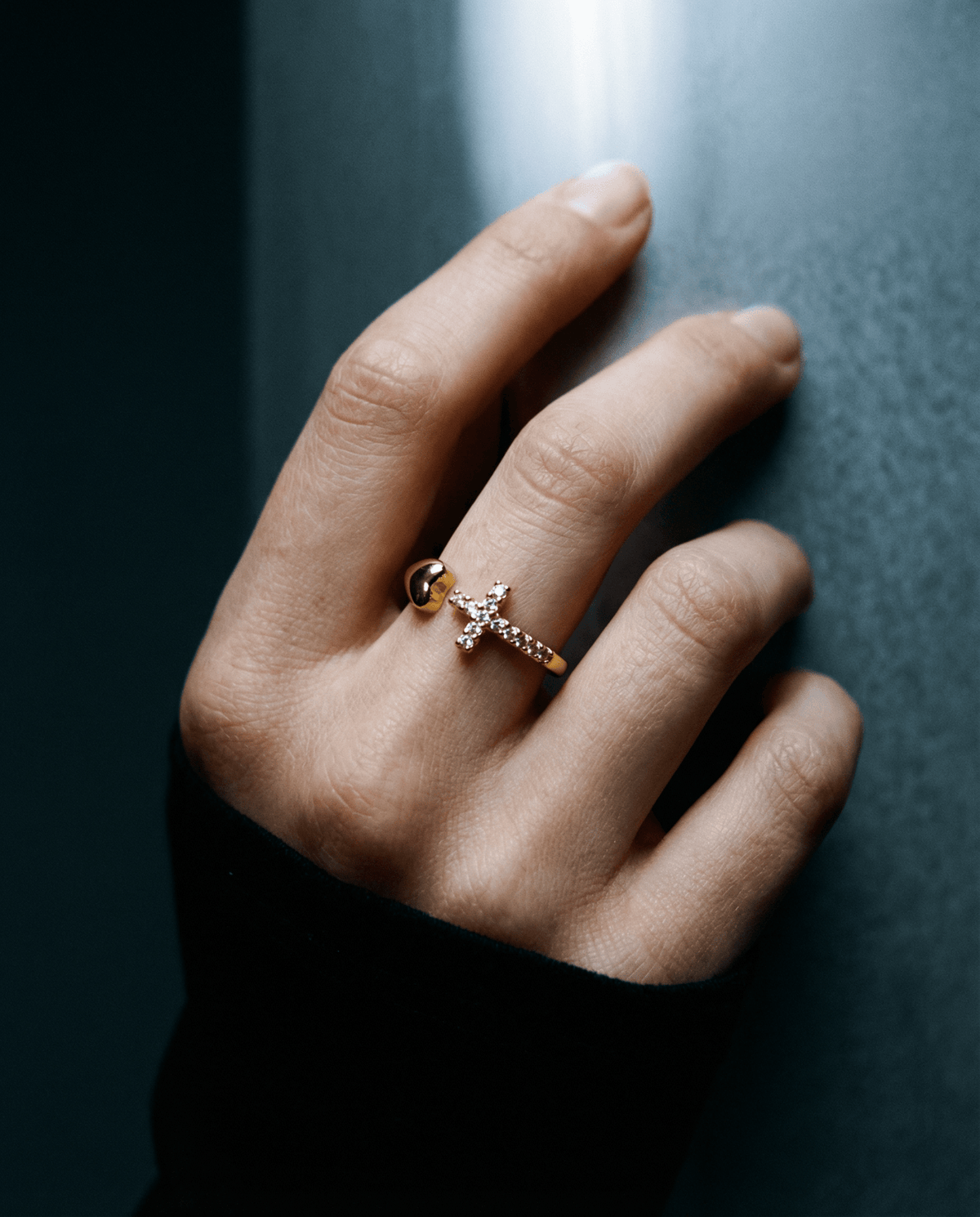 Catholic cross ring with cubic zirconia – Phoebe's