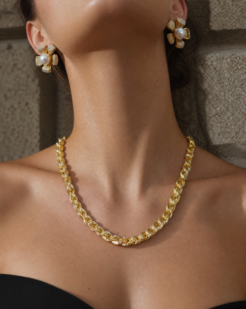 Classic Gold Jewelry Set
