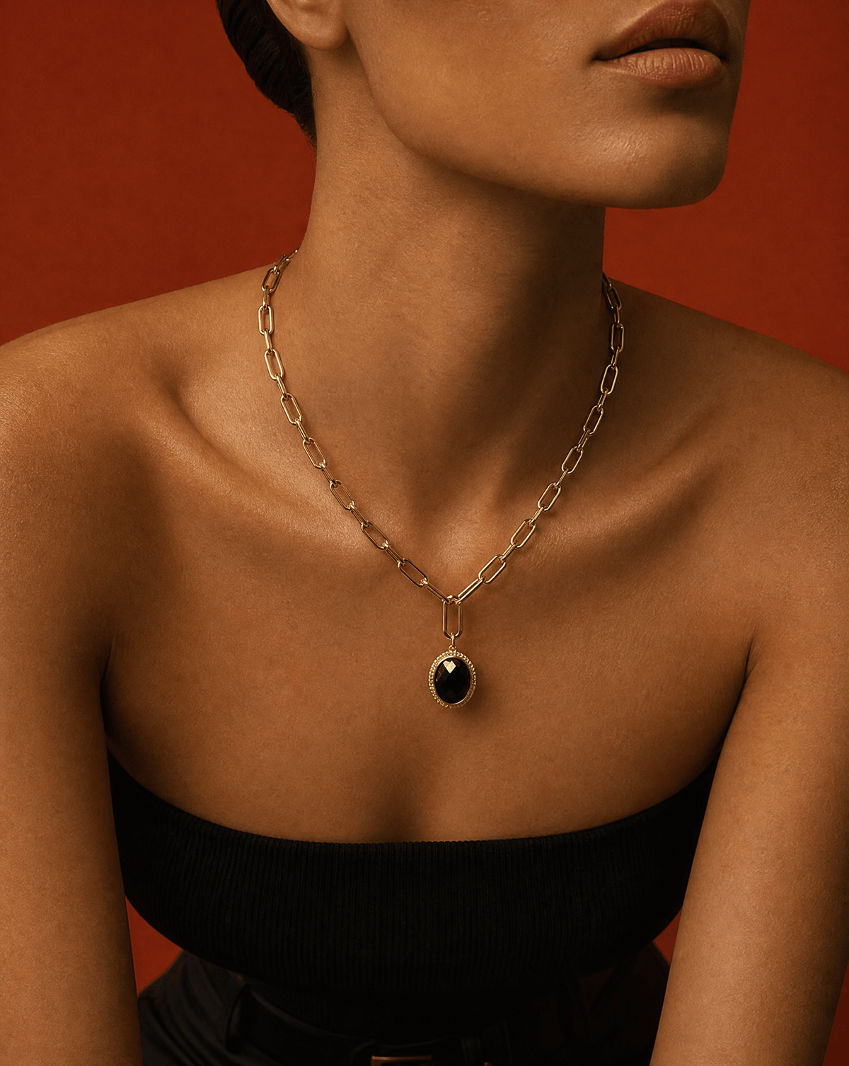 Natural stone oval pendant on paperclip chain – Phoebe's
