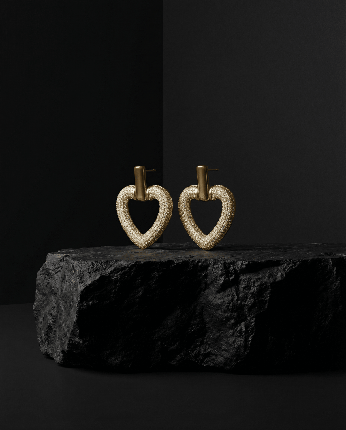 Open heart pavé earrings – Phoebe's