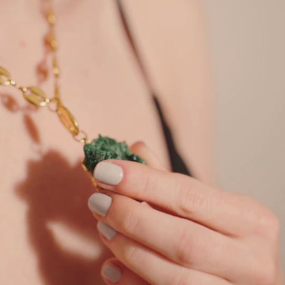 Handmade Malachite Necklace – Stone of Transformation