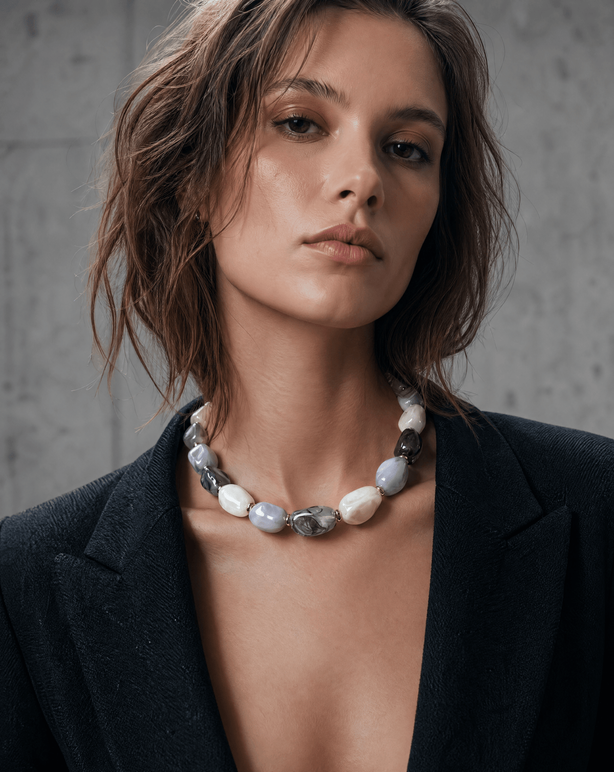 Resin stone maximalist choker – Phoebe's